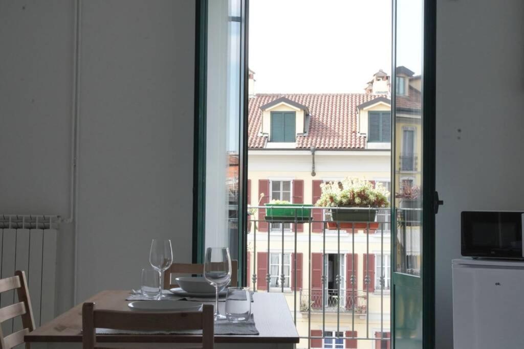 Urban House - Best View Navigli Milan Center Apartment